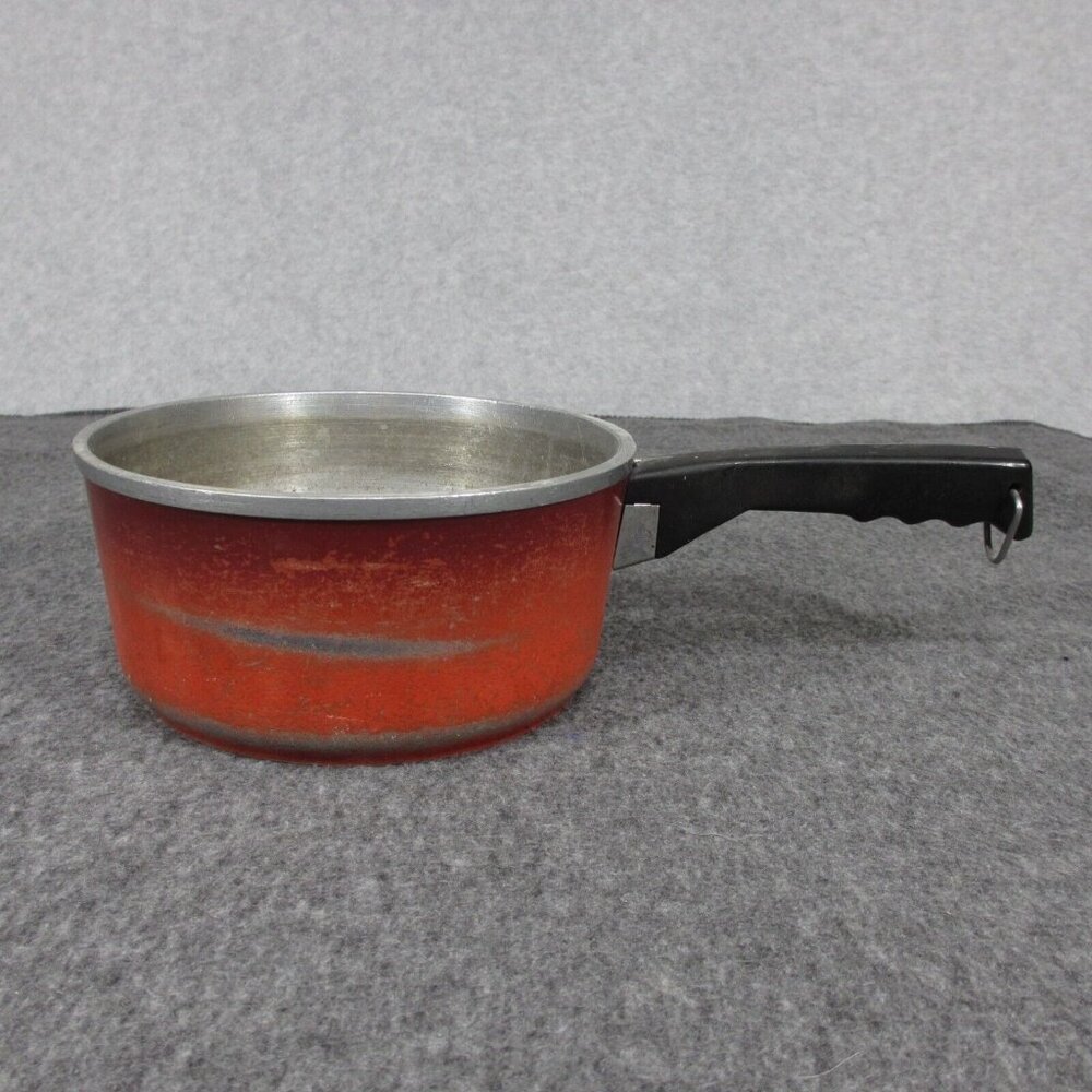 Club Aluminum 2 qt Sauce Pan NO LID Red Vintage Pot - Picture 3 of 8